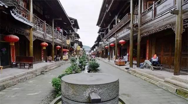 2020四月份重庆去贵州坐大巴要健康证吗？-专业问答社区